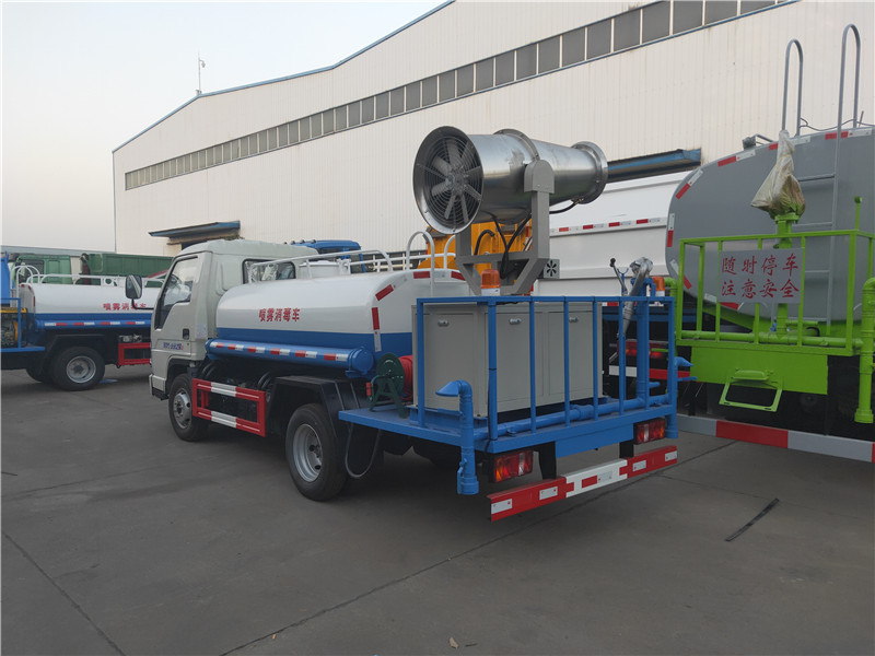 藍(lán)牌3方消毒車(chē)霧炮車(chē)