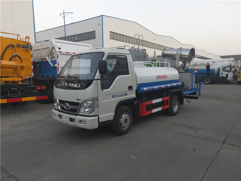 藍(lán)牌3方消毒車(chē)霧炮車(chē)